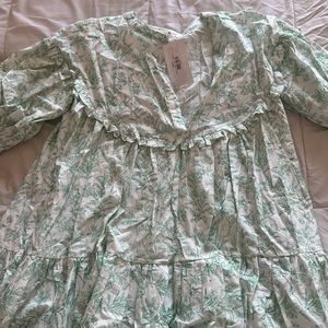 AVARA dress new with tags